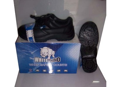 WHITE RHINO SAFETY SHOES - LOW CUT